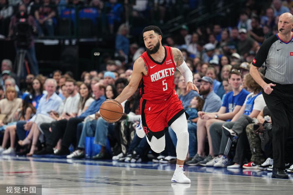 强了前场逼 强了前场逼